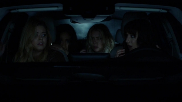 Pretty_Little_Liars_S07E07_WEB-DL_720p_DUAL_WWW_COMANDOTORRENTS_COM_2315.jpg
