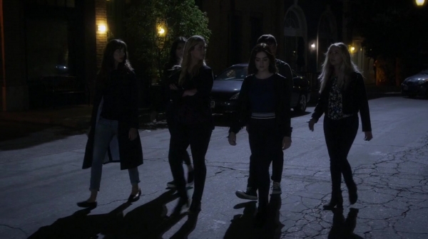 Pretty_Little_Liars_S07E08_WEB-DL_720p_DUAL_WWW_COMANDOTORRENTS_COM_0076.jpg