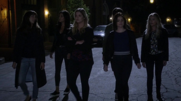 Pretty_Little_Liars_S07E08_WEB-DL_720p_DUAL_WWW_COMANDOTORRENTS_COM_0081.jpg
