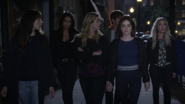 Pretty_Little_Liars_S07E08_WEB-DL_720p_DUAL_WWW_COMANDOTORRENTS_COM_0125.jpg