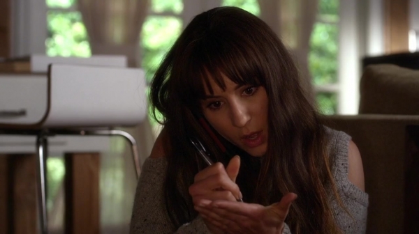 Pretty_Little_Liars_S07E08_WEB-DL_720p_DUAL_WWW_COMANDOTORRENTS_COM_1001.jpg
