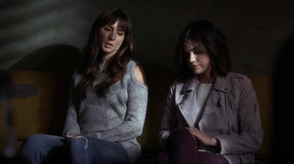 Pretty_Little_Liars_S07E08_WEB-DL_720p_DUAL_WWW_COMANDOTORRENTS_COM_1673.jpg