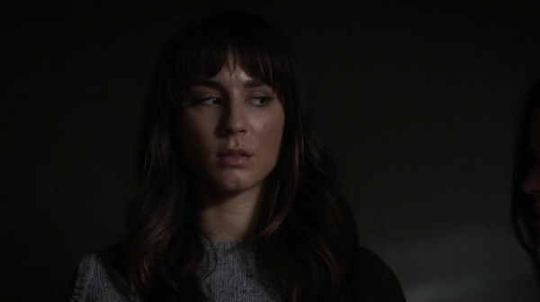 Pretty_Little_Liars_S07E08_WEB-DL_720p_DUAL_WWW_COMANDOTORRENTS_COM_1709.jpg