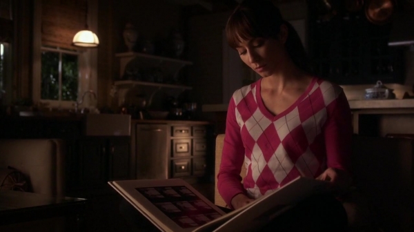 Pretty_Little_Liars_S07E08_WEB-DL_720p_DUAL_WWW_COMANDOTORRENTS_COM_2349.jpg
