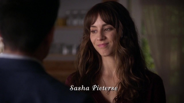 Pretty_Little_Liars_S07E09_WEB-DL_720p_DUAL_WWW_COMANDOTORRENTS_COM_0268.jpg
