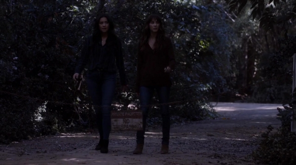 Pretty_Little_Liars_S07E09_WEB-DL_720p_DUAL_WWW_COMANDOTORRENTS_COM_1036.jpg