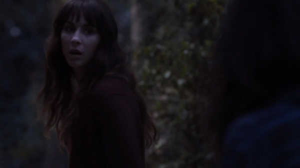 Pretty_Little_Liars_S07E09_WEB-DL_720p_DUAL_WWW_COMANDOTORRENTS_COM_1040.jpg