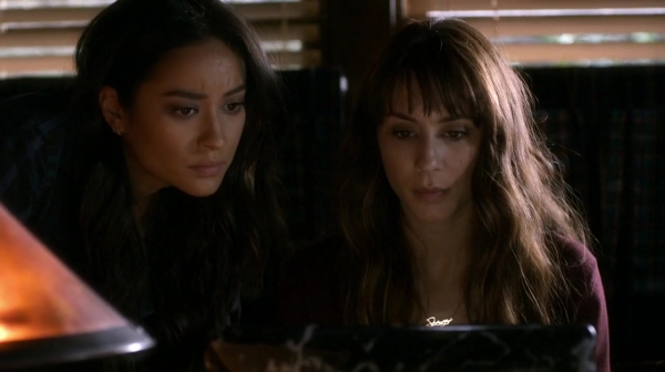 Pretty_Little_Liars_S07E09_WEB-DL_720p_DUAL_WWW_COMANDOTORRENTS_COM_1268.jpg