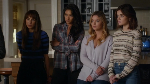Pretty_Little_Liars_S07E10_WEB-DL_720p_DUAL_WWW_COMANDOTORRENTS_COM_0704.jpg
