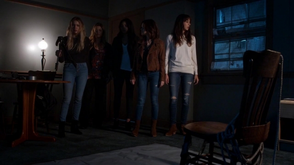 Pretty_Little_Liars_S07E10_WEB-DL_720p_DUAL_WWW_COMANDOTORRENTS_COM_1655.jpg