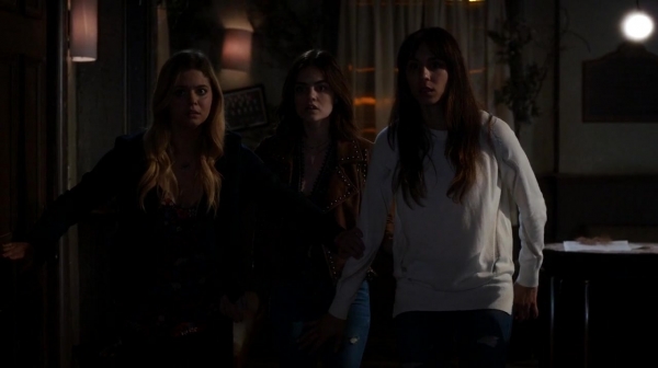 Pretty_Little_Liars_S07E10_WEB-DL_720p_DUAL_WWW_COMANDOTORRENTS_COM_2016.jpg