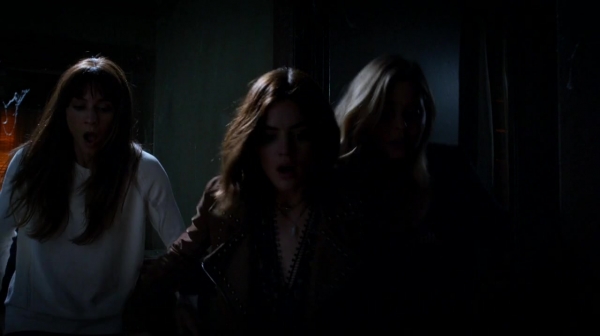 Pretty_Little_Liars_S07E10_WEB-DL_720p_DUAL_WWW_COMANDOTORRENTS_COM_2190.jpg