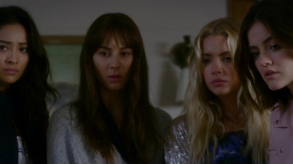 Pretty_Little_Liars_S07E11_WEB-DL_720p_DUAL_WWW_COMANDOTORRENTS_COM_0550.jpg