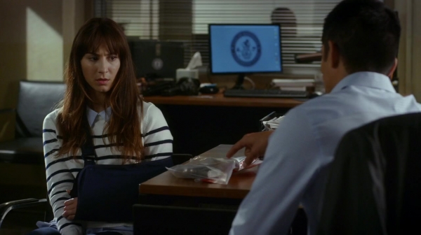 Pretty_Little_Liars_S07E11_WEB-DL_720p_DUAL_WWW_COMANDOTORRENTS_COM_0861.jpg