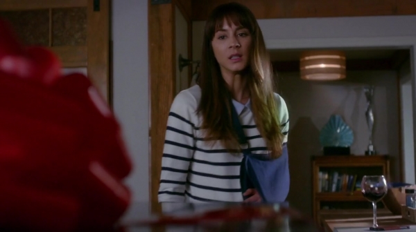 Pretty_Little_Liars_S07E11_WEB-DL_720p_DUAL_WWW_COMANDOTORRENTS_COM_1662.jpg