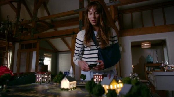 Pretty_Little_Liars_S07E11_WEB-DL_720p_DUAL_WWW_COMANDOTORRENTS_COM_1686.jpg