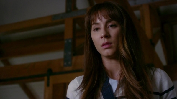 Pretty_Little_Liars_S07E11_WEB-DL_720p_DUAL_WWW_COMANDOTORRENTS_COM_1731.jpg