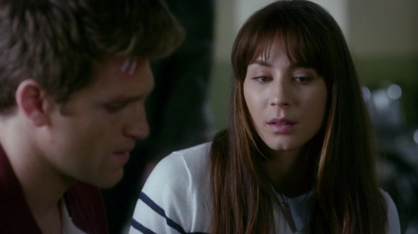 Pretty_Little_Liars_S07E11_WEB-DL_720p_DUAL_WWW_COMANDOTORRENTS_COM_1814.jpg
