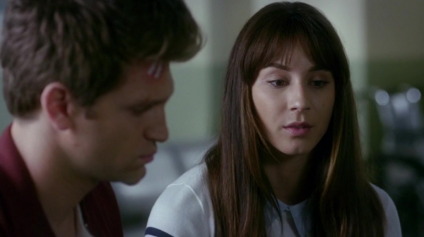 Pretty_Little_Liars_S07E11_WEB-DL_720p_DUAL_WWW_COMANDOTORRENTS_COM_1824.jpg