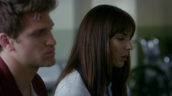 Pretty_Little_Liars_S07E11_WEB-DL_720p_DUAL_WWW_COMANDOTORRENTS_COM_1836.jpg