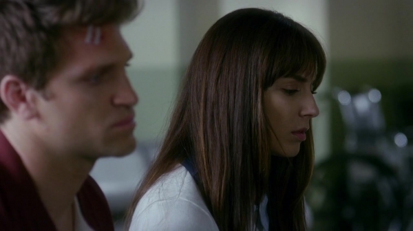 Pretty_Little_Liars_S07E11_WEB-DL_720p_DUAL_WWW_COMANDOTORRENTS_COM_1837.jpg