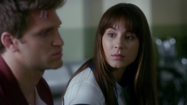 Pretty_Little_Liars_S07E11_WEB-DL_720p_DUAL_WWW_COMANDOTORRENTS_COM_1842.jpg