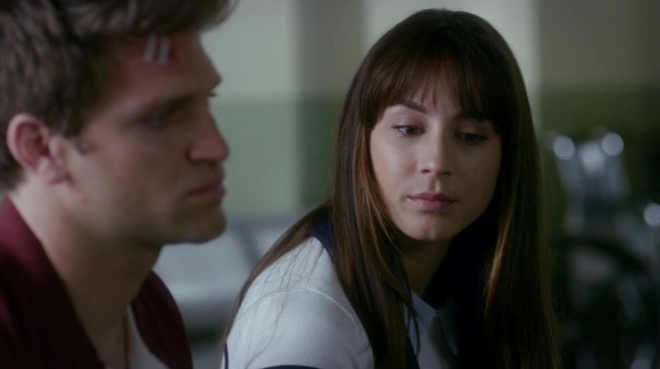 Pretty_Little_Liars_S07E11_WEB-DL_720p_DUAL_WWW_COMANDOTORRENTS_COM_1843.jpg