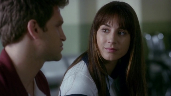 Pretty_Little_Liars_S07E11_WEB-DL_720p_DUAL_WWW_COMANDOTORRENTS_COM_1845.jpg