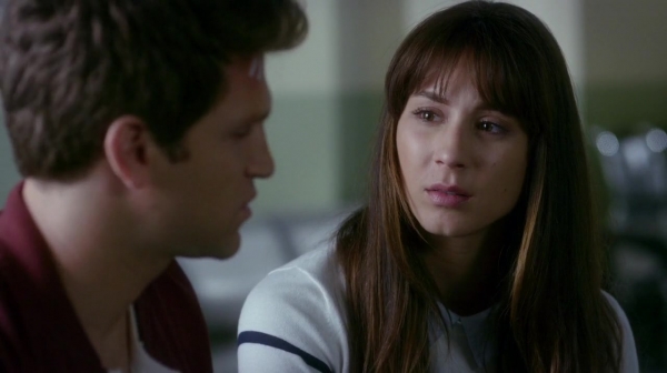 Pretty_Little_Liars_S07E11_WEB-DL_720p_DUAL_WWW_COMANDOTORRENTS_COM_1864.jpg
