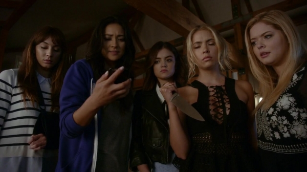 Pretty_Little_Liars_S07E12_WEB-DL_720p_DUAL_WWW_COMANDOTORRENTS_COM_0060.jpg