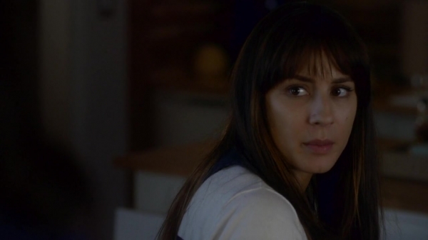 Pretty_Little_Liars_S07E12_WEB-DL_720p_DUAL_WWW_COMANDOTORRENTS_COM_0102.jpg