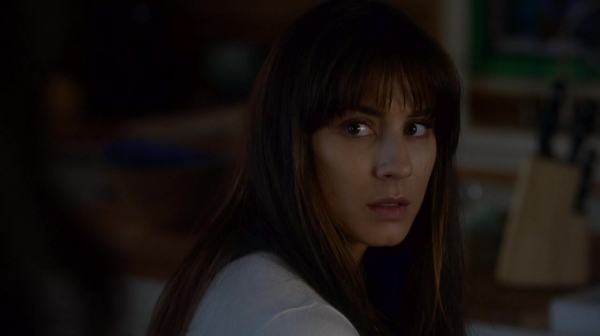 Pretty_Little_Liars_S07E12_WEB-DL_720p_DUAL_WWW_COMANDOTORRENTS_COM_0108.jpg