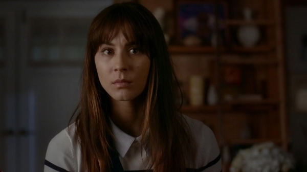 Pretty_Little_Liars_S07E12_WEB-DL_720p_DUAL_WWW_COMANDOTORRENTS_COM_0147.jpg