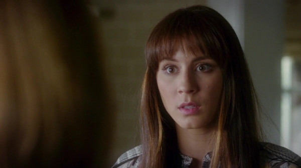 Pretty_Little_Liars_S07E12_WEB-DL_720p_DUAL_WWW_COMANDOTORRENTS_COM_0405.jpg