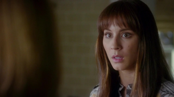 Pretty_Little_Liars_S07E12_WEB-DL_720p_DUAL_WWW_COMANDOTORRENTS_COM_0409.jpg