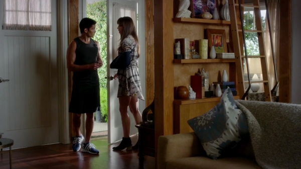 Pretty_Little_Liars_S07E12_WEB-DL_720p_DUAL_WWW_COMANDOTORRENTS_COM_0589.jpg