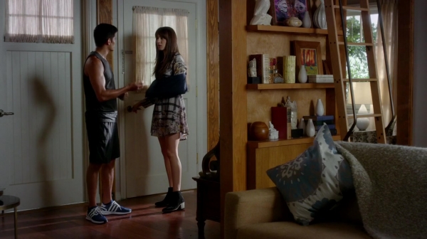 Pretty_Little_Liars_S07E12_WEB-DL_720p_DUAL_WWW_COMANDOTORRENTS_COM_0593.jpg