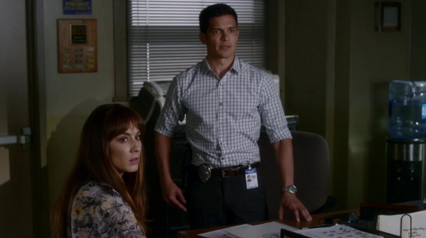 Pretty_Little_Liars_S07E12_WEB-DL_720p_DUAL_WWW_COMANDOTORRENTS_COM_1169.jpg