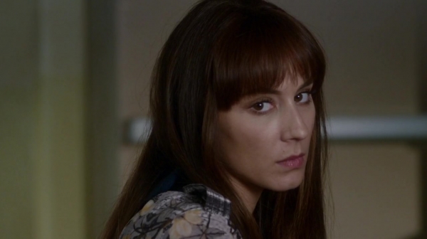 Pretty_Little_Liars_S07E12_WEB-DL_720p_DUAL_WWW_COMANDOTORRENTS_COM_1192.jpg