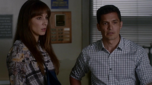 Pretty_Little_Liars_S07E12_WEB-DL_720p_DUAL_WWW_COMANDOTORRENTS_COM_1220.jpg