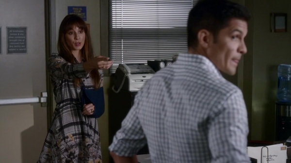 Pretty_Little_Liars_S07E12_WEB-DL_720p_DUAL_WWW_COMANDOTORRENTS_COM_1300.jpg