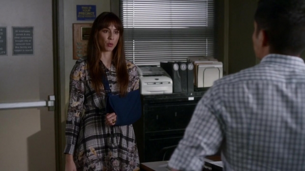 Pretty_Little_Liars_S07E12_WEB-DL_720p_DUAL_WWW_COMANDOTORRENTS_COM_1302.jpg