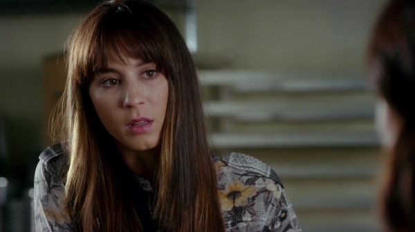 Pretty_Little_Liars_S07E12_WEB-DL_720p_DUAL_WWW_COMANDOTORRENTS_COM_1403.jpg