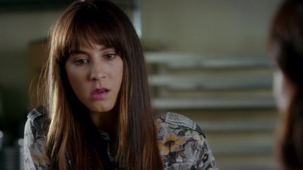 Pretty_Little_Liars_S07E12_WEB-DL_720p_DUAL_WWW_COMANDOTORRENTS_COM_1410.jpg