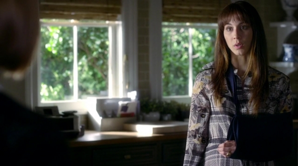 Pretty_Little_Liars_S07E12_WEB-DL_720p_DUAL_WWW_COMANDOTORRENTS_COM_1510.jpg