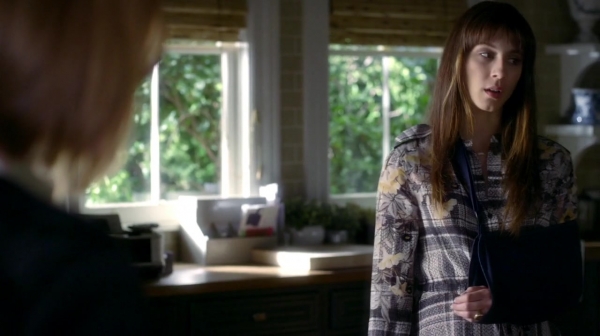 Pretty_Little_Liars_S07E12_WEB-DL_720p_DUAL_WWW_COMANDOTORRENTS_COM_1519.jpg