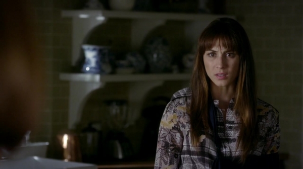 Pretty_Little_Liars_S07E12_WEB-DL_720p_DUAL_WWW_COMANDOTORRENTS_COM_1531.jpg