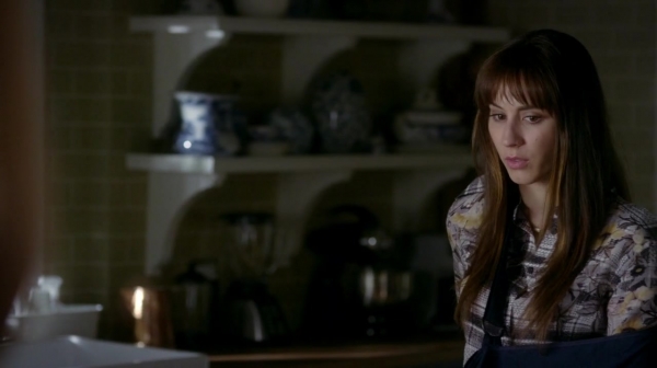 Pretty_Little_Liars_S07E12_WEB-DL_720p_DUAL_WWW_COMANDOTORRENTS_COM_1547.jpg