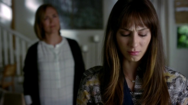 Pretty_Little_Liars_S07E12_WEB-DL_720p_DUAL_WWW_COMANDOTORRENTS_COM_1602.jpg