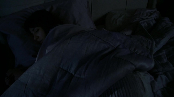 Pretty_Little_Liars_S07E13_WEB-DL_720p_DUAL_WWW_COMANDOTORRENTS_COM_0076.jpg